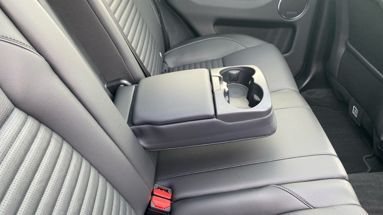 Land Rover Discovery Sport 2.0 D200 Dynamic SE 5dr Auto [5 Seat] Diesel Station Wagon